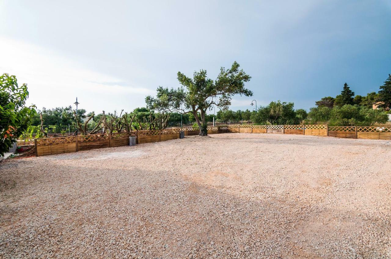 Camp San Antonio Hotel Biograd Na Moru Ngoại thất bức ảnh